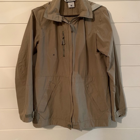 Columbia Jacket - Size M - Picture 3 of 7